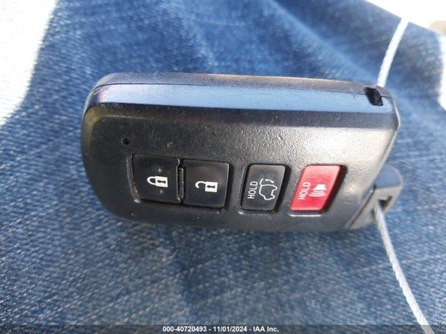 5TDDCRFH6GS015202 Toyota Highlander Hybrid Limited Platinum V6