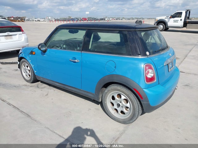 2013 MINI HARDTOP WMWSU3C51DT690767 Photo 2