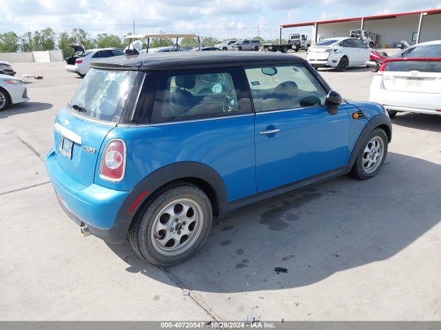 2013 MINI HARDTOP WMWSU3C51DT690767 Photo 3