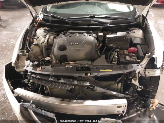 1N4AA6AP2JC388175 Nissan Maxima 3.5 Platinum