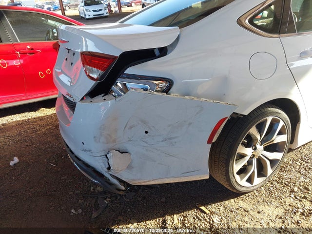 1C3CCCCB8FN558102 Chrysler 200 C