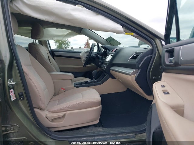 Subaru Outback 2.5i Premium 2016 4S4BSAHC1G3218511 Image 5