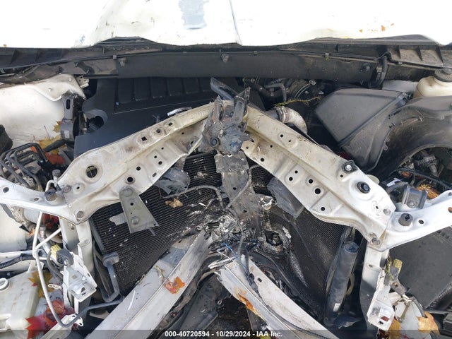 5TDBKRFH3GS338827 Toyota Highlander Le/le Plus