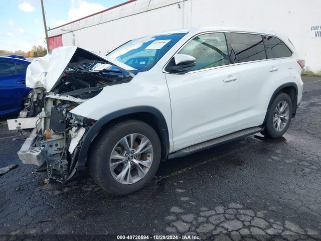 5TDBKRFH3GS338827 Toyota Highlander Le/le Plus