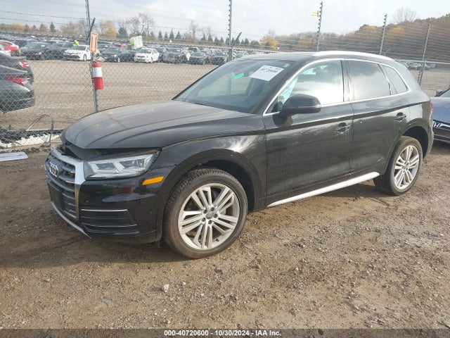 WA1BNAFY3J2247378 Audi Q5 2.0t Premium/2.0t Tech Premium