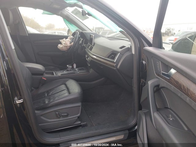 WA1BNAFY3J2247378 Audi Q5 2.0t Premium/2.0t Tech Premium