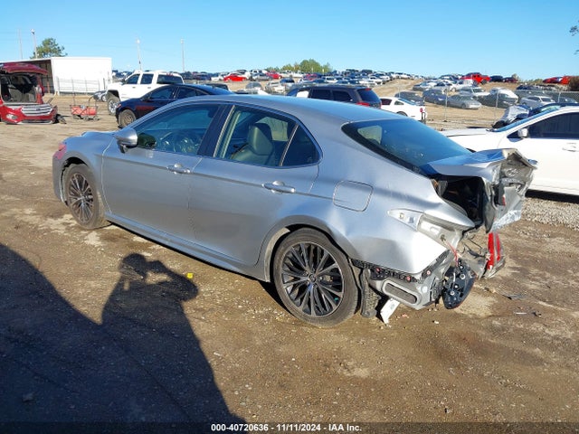 Toyota CAMRY SE 2018 JTNB11HK4J3044144 Image 3