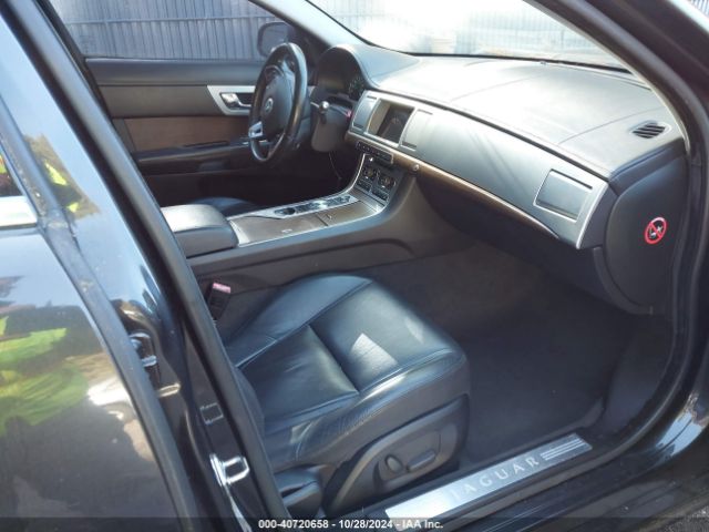 2013 JAGUAR XF SAJWA0E72D8U09008 Photo 4