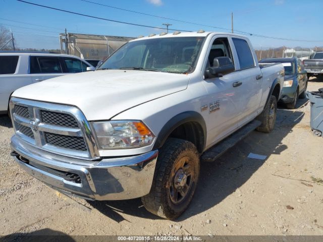 3C6UR5CJ9JG105715 RAM 2500 Tradesman  4x4 6'4 Box