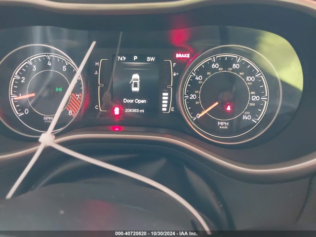 Jeep Cherokee Latitude 2014 1C4PJMCS2EW122248 Image 7