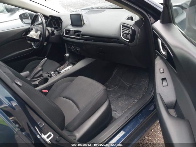 3MZBM1L7XFM228330 Mazda Mazda3 I Touring