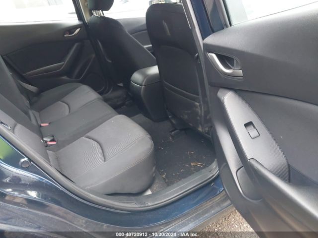 3MZBM1L7XFM228330 Mazda Mazda3 I Touring