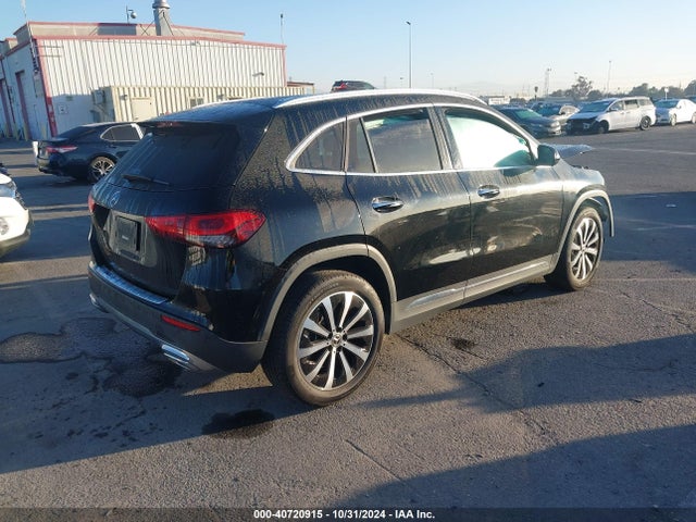 W1N4N4GB3PJ502290 Mercedes-Benz GLA 250