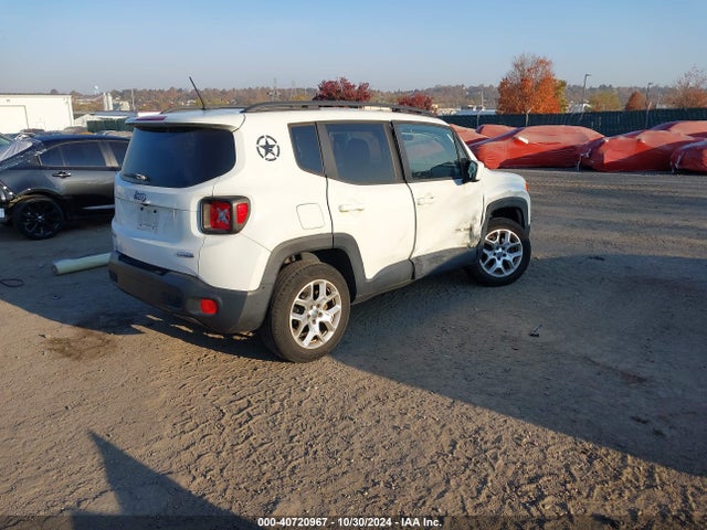 ZACCJBBT6FPB96946 Jeep Renegade Latitude