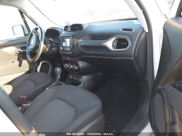 ZACCJBBT6FPB96946 Jeep Renegade Latitude