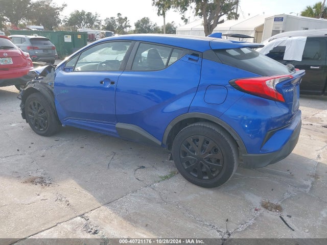 Toyota C-HR LE 2019 NMTKHMBX8KR089365 Image 3