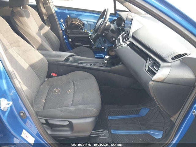Toyota C-HR LE 2019 NMTKHMBX8KR089365 Image 5