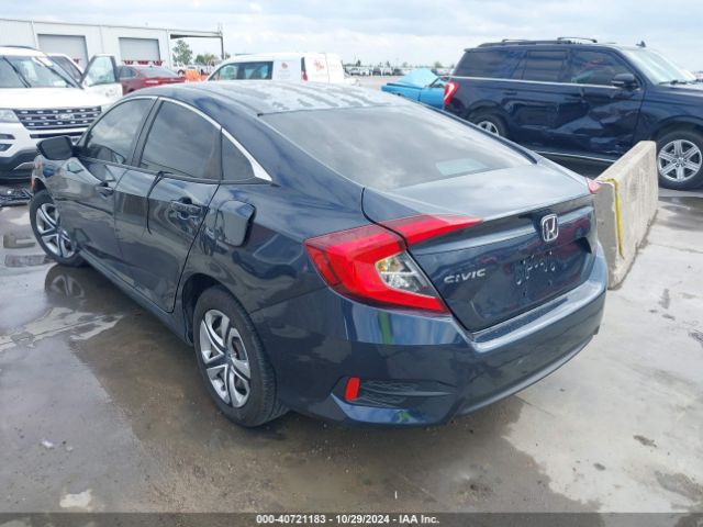 2HGFC2F50HH556818 Honda Civic Lx