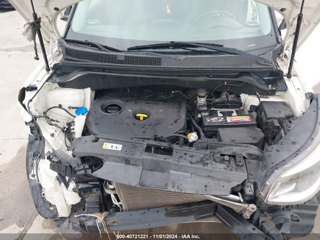 KIA SOUL + 2014 KNDJP3A51E7027654 Image 10