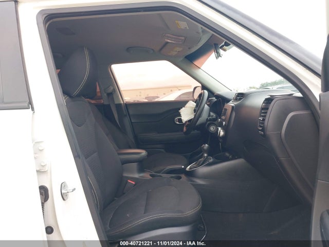 KIA SOUL + 2014 KNDJP3A51E7027654 Image 5