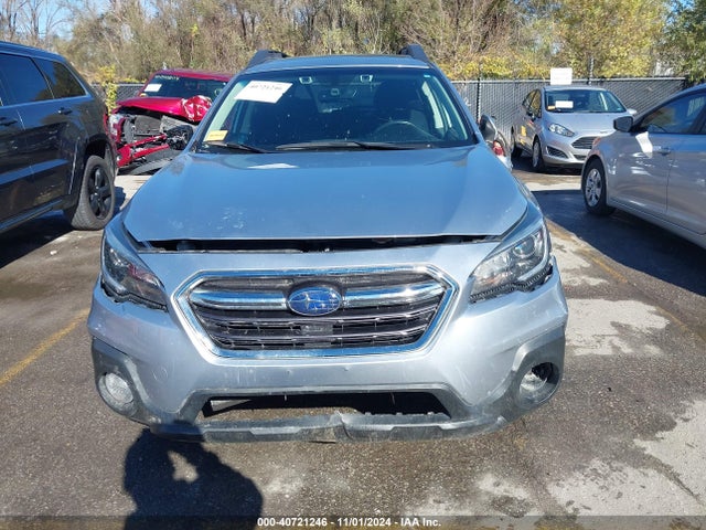 Subaru Outback 2.5i Premium 2018 4S4BSAHC1J3310404 Image 13