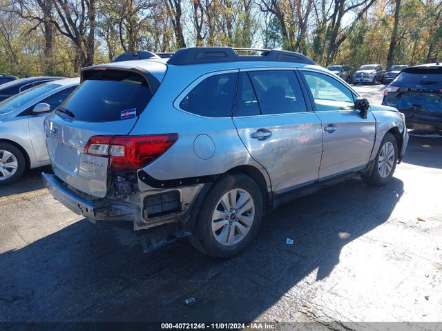 Subaru Outback 2.5i Premium 2018 4S4BSAHC1J3310404 Image 4