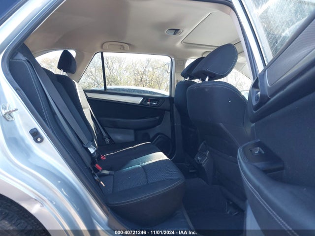 Subaru Outback 2.5i Premium 2018 4S4BSAHC1J3310404 Image 8