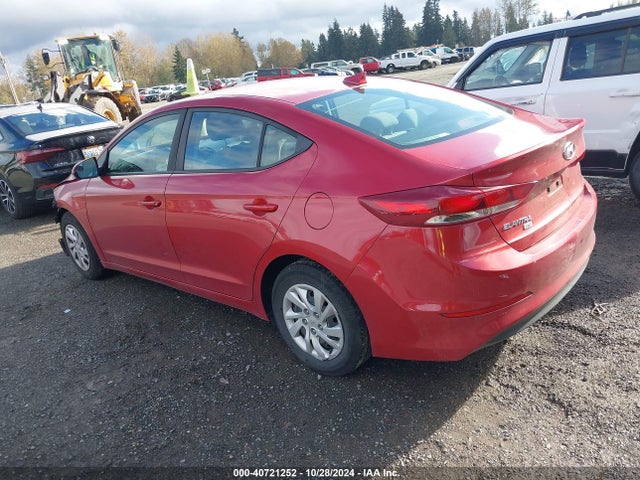 Hyundai ELANTRA SE 2017 5NPD74LFXHH167114 Image 3