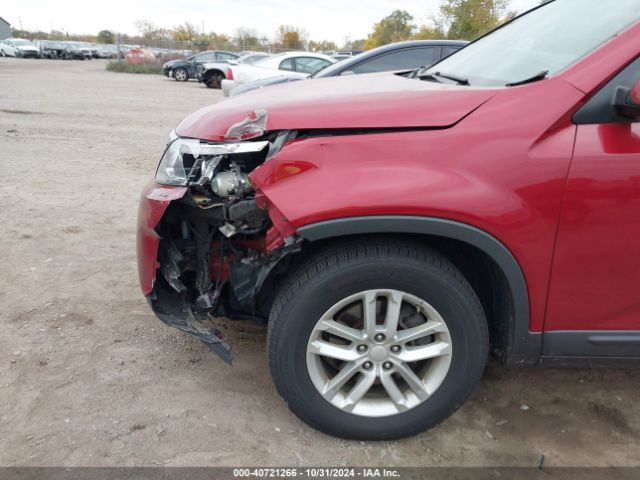 5XYKT3A66EG536747 KIA SORENTO LX