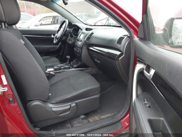 5XYKT3A66EG536747 KIA SORENTO LX