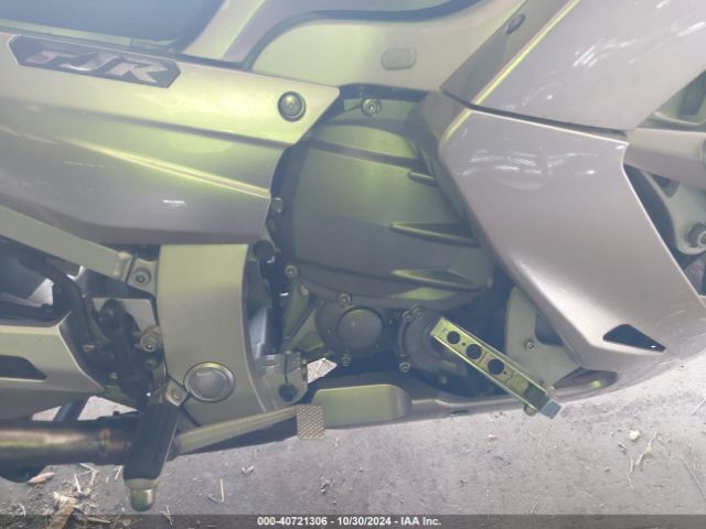 2010 YAMAHA FJR1300 JYARP15E9AA007209 Photo 7
