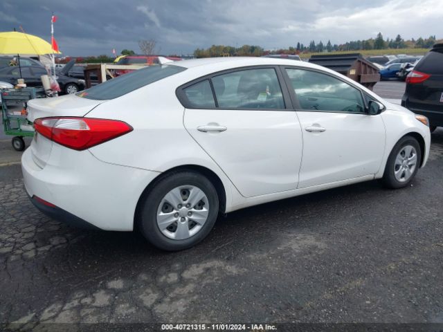 KNAFK4A60G5496264 KIA FORTE LX