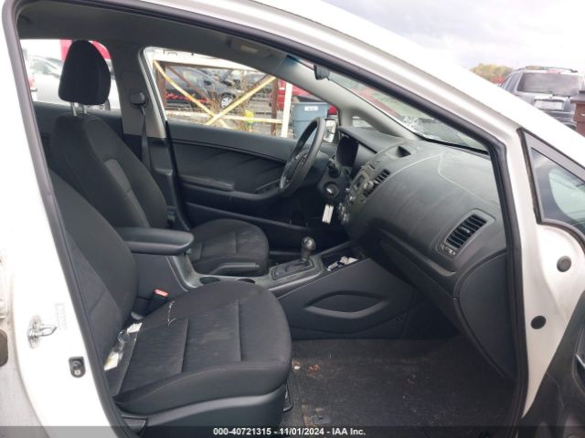 KNAFK4A60G5496264 KIA FORTE LX