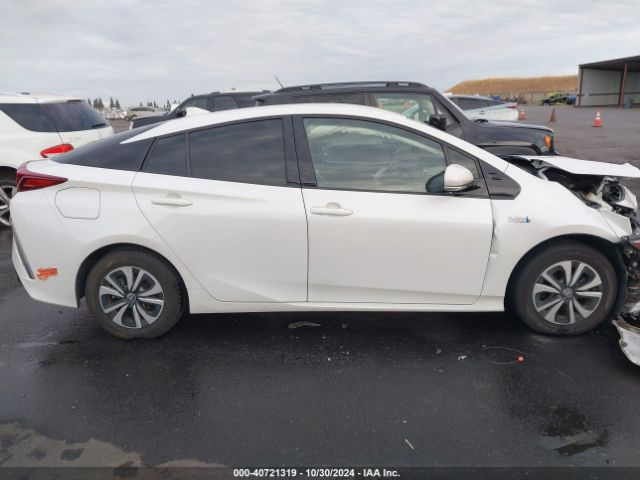JTDKARFP3J3076360 Toyota Prius Prime Premium