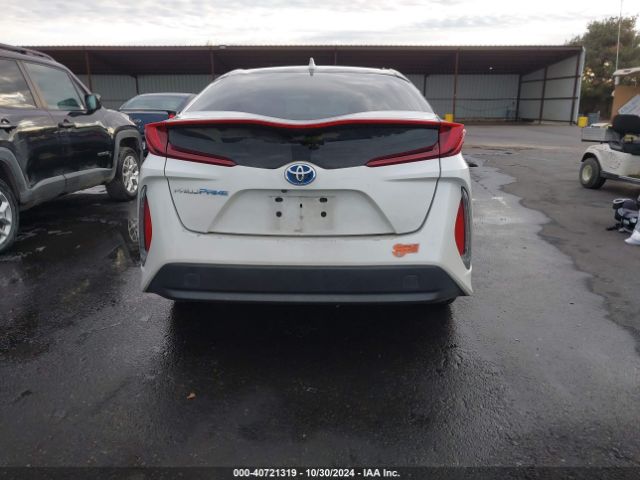 JTDKARFP3J3076360 Toyota Prius Prime Premium