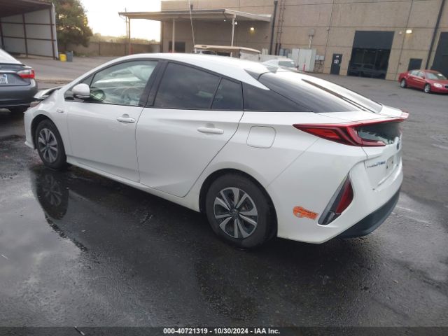 JTDKARFP3J3076360 Toyota Prius Prime Premium