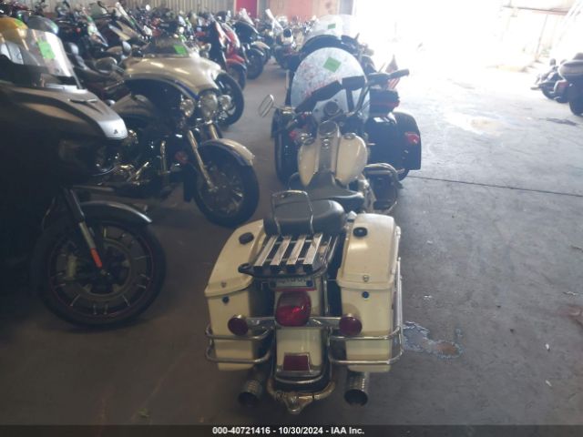 2005 HARLEY-DAVIDSON FLHPI 1HD1FHW1X5Y663746 Photo 5