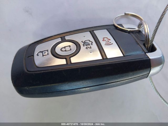 3FA6P0HD2JR204870 Ford FUSION SE