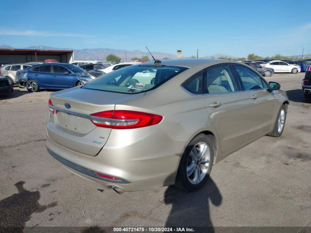 3FA6P0HD2JR204870 Ford FUSION SE