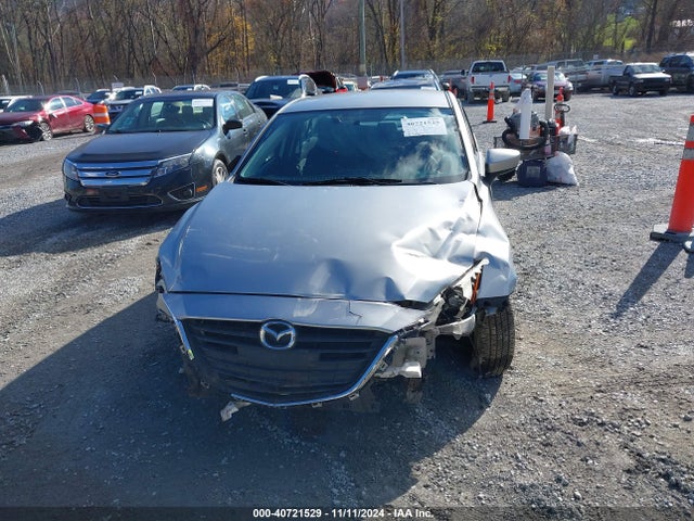 JM1BM1U7XE1169521 Mazda Mazda3 I Sport