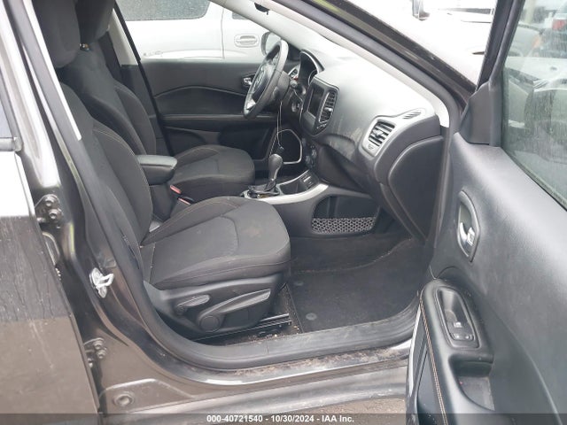3C4NJCAB0KT677611 Jeep Compass Sport Fwd