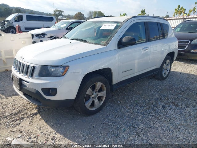 1C4NJCBA5GD612045 Jeep Compass Sport
