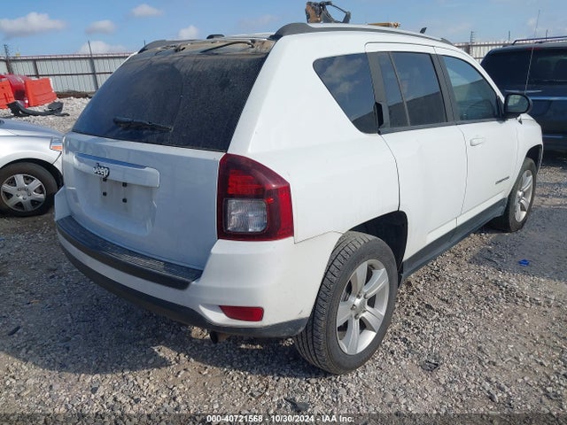 1C4NJCBA5GD612045 Jeep Compass Sport