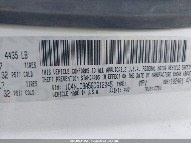 1C4NJCBA5GD612045 Jeep Compass Sport