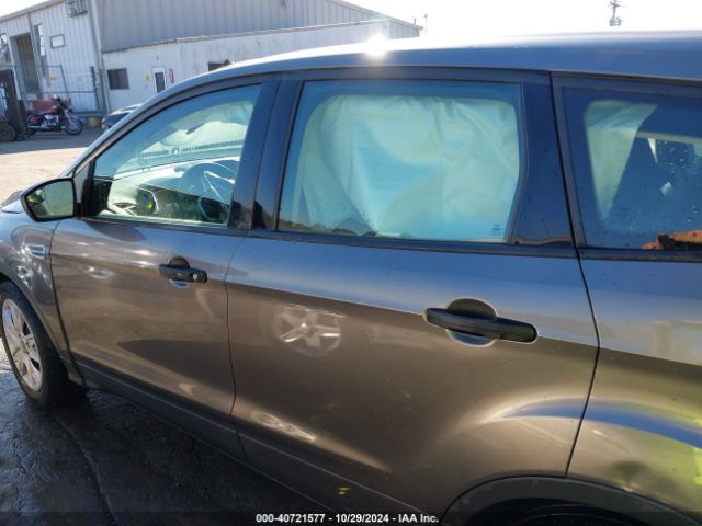 1FMCU0F74EUC14524 Ford ESCAPE S