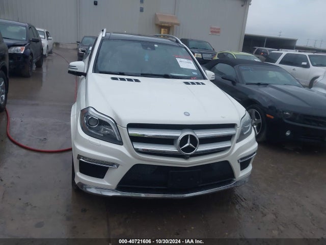 4JGDF7DE9EA270694 Mercedes-Benz Gl 550 4matic