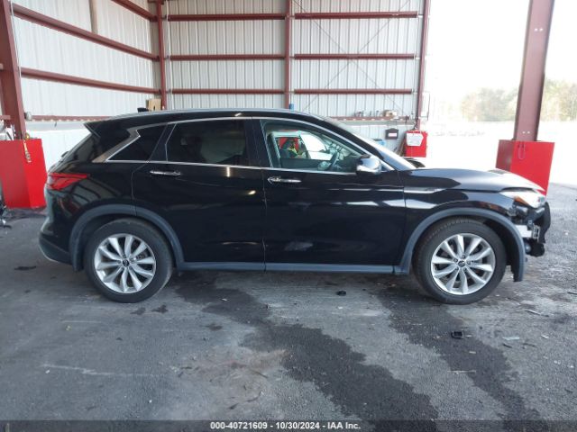 3PCAJ5M34KF108872 Infiniti Qx50 Essential
