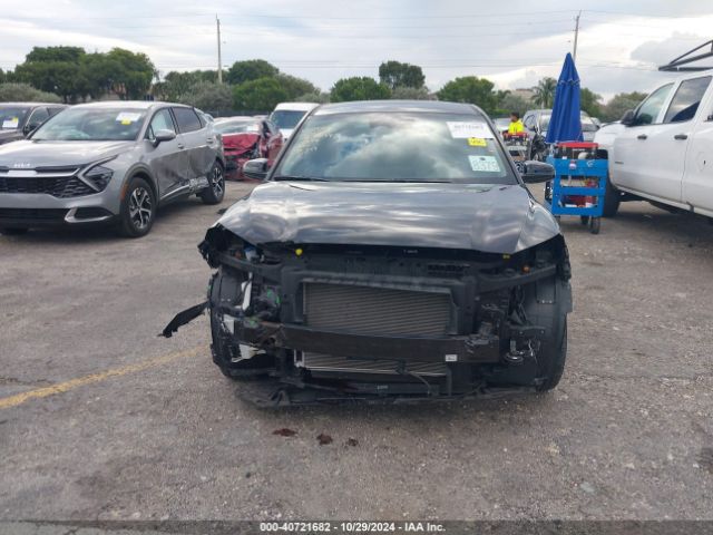 KM8K22AB5NU781950 Hyundai Kona Se