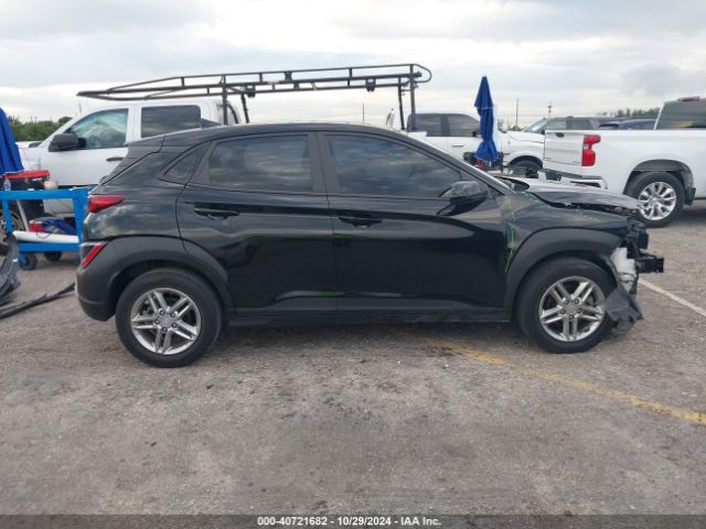 KM8K22AB5NU781950 Hyundai Kona Se