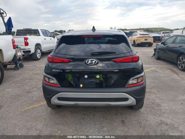 KM8K22AB5NU781950 Hyundai Kona Se